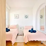 Villa Marite - 4 Bed/ 2 Bath - Own Private Pool Fuengirola