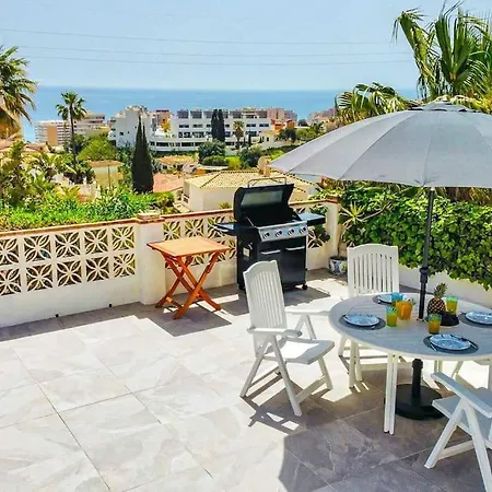 Marite - 4 Bed/ 2 Bath - Own Private Pool וילה