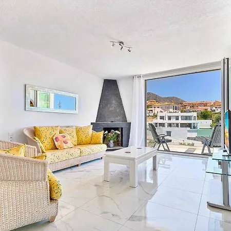 Marite - 4 Bed/ 2 Bath - Own Private Pool *