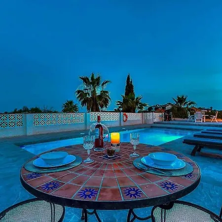 Marite - 4 Bed/ 2 Bath - Own Private Pool *